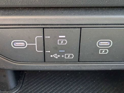 Used 2025 Kia K4 FWD image 22