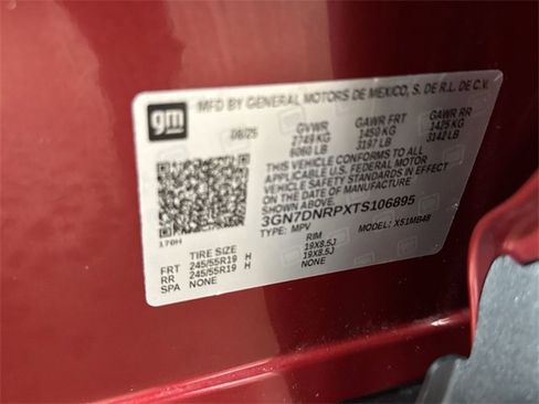 Used 2026 Chevrolet Equinox EV LT image 30