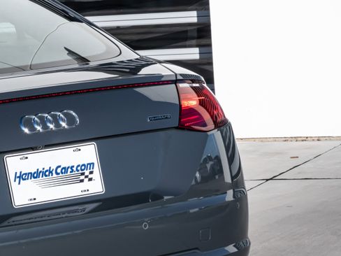 Used 2017 Audi TT 2.0T image 7