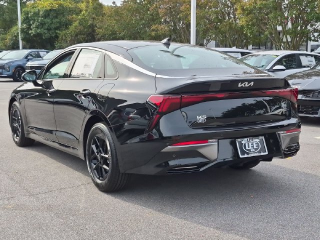 New 2027 Kia K5 LXS FWD image 5