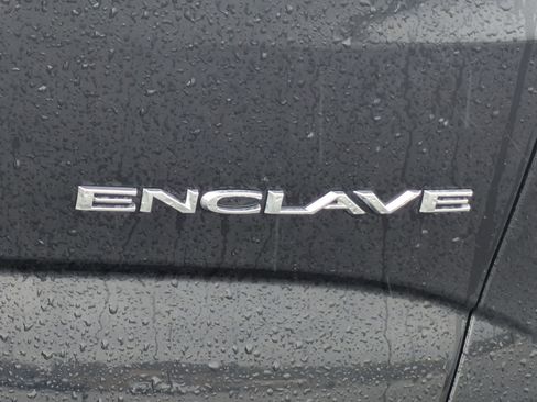 Used 2019 Buick Enclave Essence FWD image 34