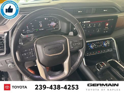 Used 2022 GMC Sierra 1500 Denali w/ Technology Package AWD/4WD image 18