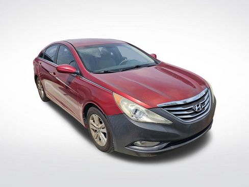 Used 2013 Hyundai Sonata GLS w/ Popular Equipment Pkg FWD image 2
