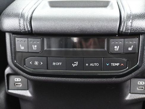 Certified 2026 Toyota Grand Highlander AWD image 38