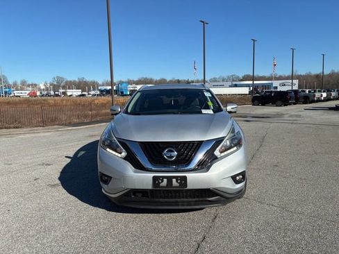 Used 2018 Nissan Murano SL w/ Moonroof Package image 3