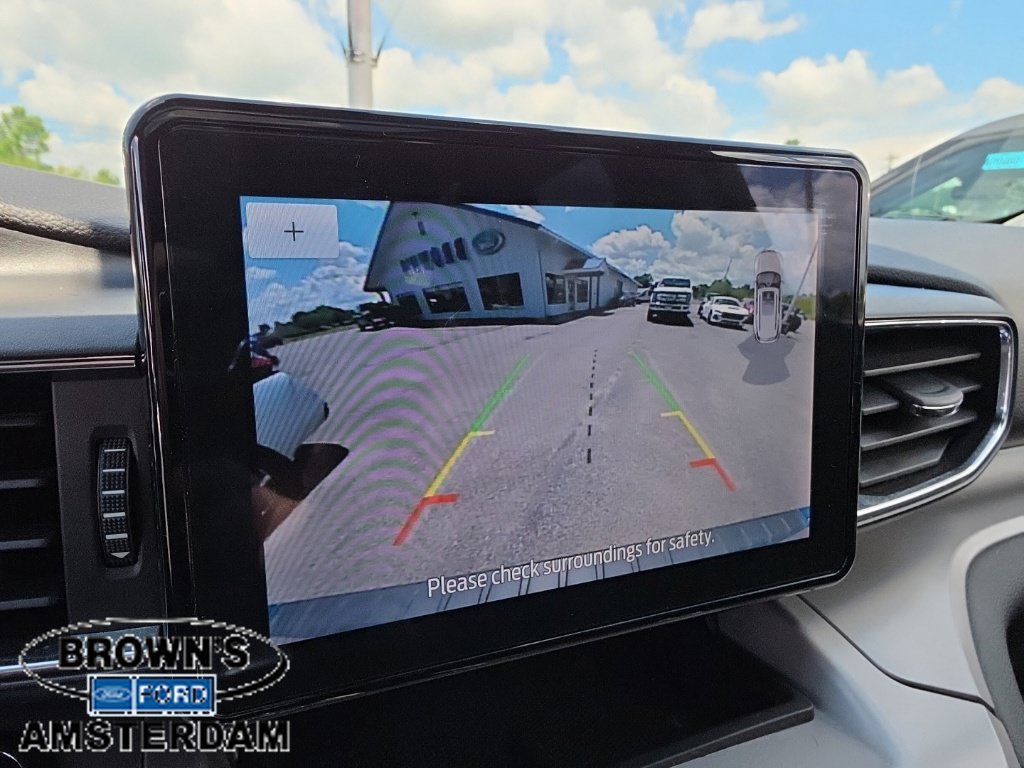 Used 2023 Ford Explorer XLT w/ Equipment Group 202A AWD/4WD image 24