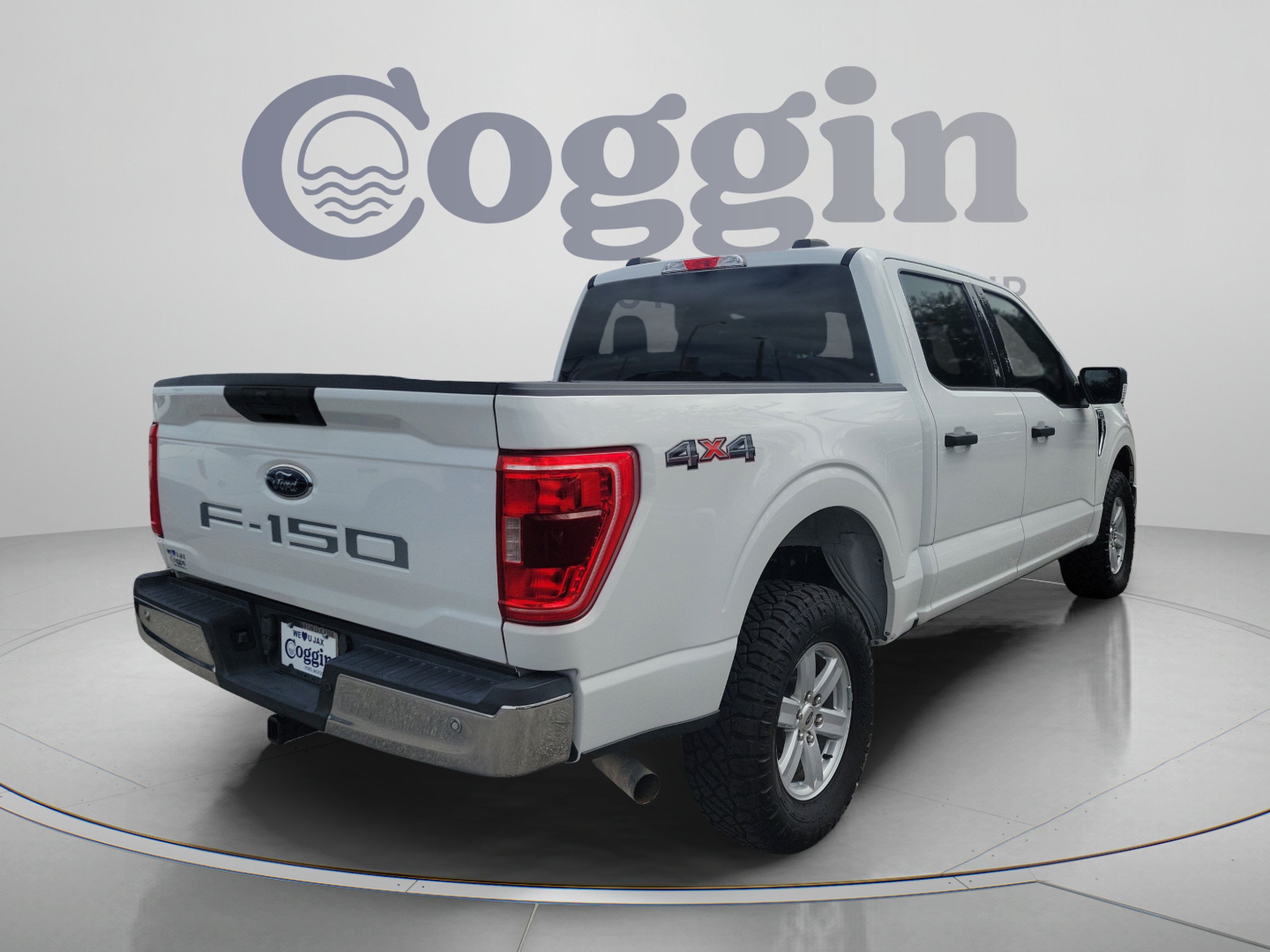Used 2021 Ford F150 XLT w/ Equipment Group 301A Mid AWD/4WD image 3