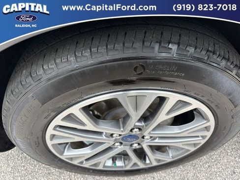 Certified 2022 Ford Escape SEL FWD image 14