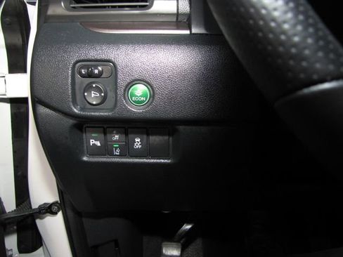 Certified 2023 Honda Passport EX-L image 9