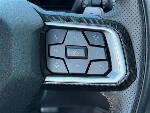 Used 2025 Ford Mustang GT Premium RWD image 17