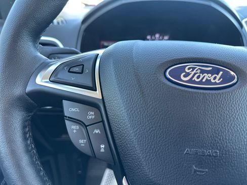 Used 2023 Ford Edge Titanium w/ Equipment Group 301A AWD/4WD image 17