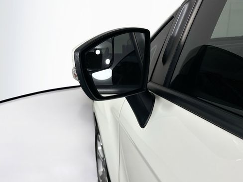 Used 2021 Ford EcoSport SE w/ SE Appearance Package image 16