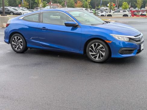 Used 2017 Honda Civic LX-P image 2