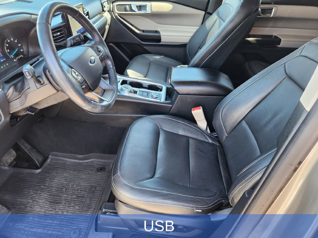 Used 2020 Ford Explorer XLT w/ Comfort Package AWD/4WD image 16