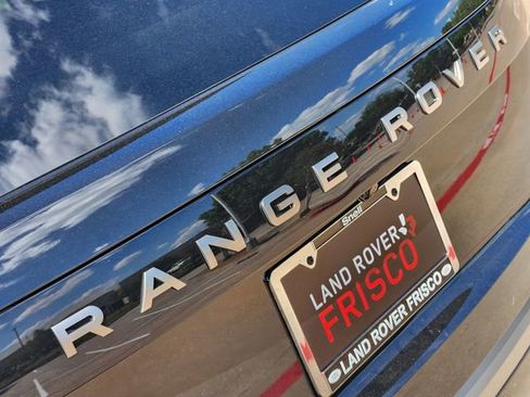 New 2026 Land Rover Range Rover Long Wheelbase SE image 8