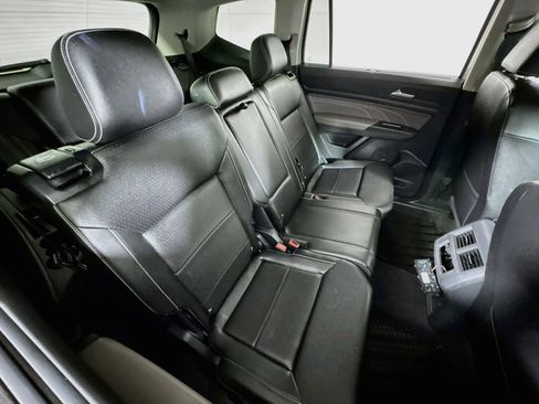 Used 2023 Volkswagen Atlas SE w/ Panoramic Sunroof Package AWD/4WD image 26