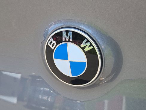 Used 2025 BMW X3 xDrive30i w/ Premium Package image 14