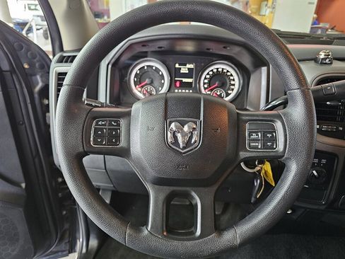 Used 2018 RAM 1500 ST w/ SXT Appearance Group image 15