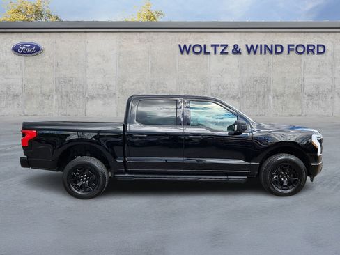 Used 2025 Ford F150 Lightning XLT AWD/4WD image 7