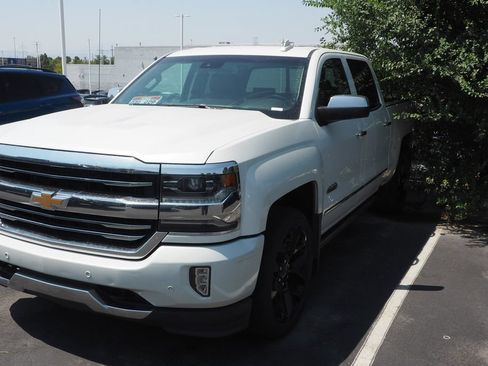 Used 2017 Chevrolet Silverado 1500 High Country AWD/4WD image 1