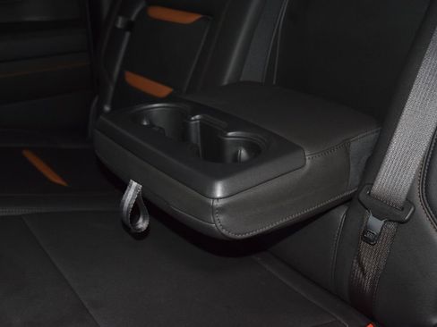 Used 2023 GMC Sierra 1500 AT4 w/ AT4 Premium Package AWD/4WD image 44