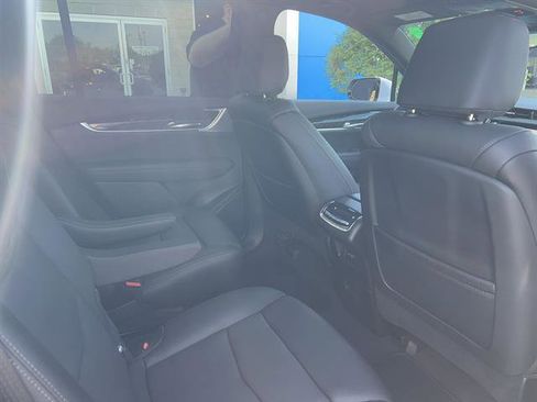 Used 2024 Cadillac XT6 Premium Luxury w/ Technology Package AWD/4WD image 16