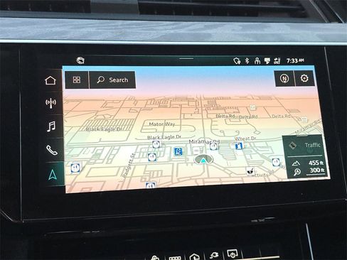 Used 2022 Audi e-tron Premium image 29