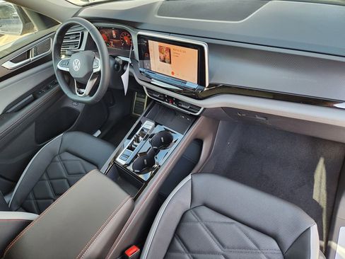 New 2026 Volkswagen Atlas Peak Edition AWD/4WD image 15