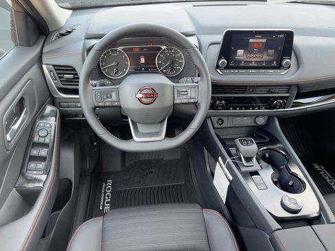 New 2026 Nissan Rogue SV AWD/4WD image 26