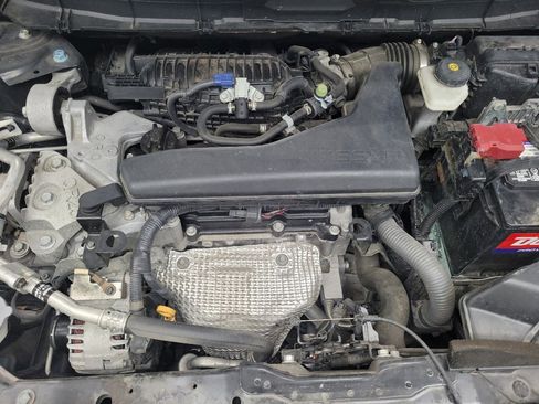Used 2017 Nissan Rogue SV AWD/4WD image 30
