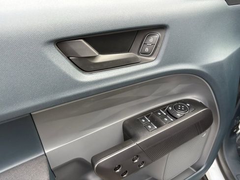 New 2025 Ford Maverick XL w/ Equipment Group 101A image 36