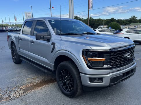 Used 2025 Ford F150 STX w/ STX Black Appearance Package AWD/4WD image 4