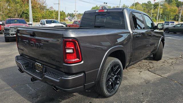 New 2027 RAM 1500 Laramie AWD/4WD image 3
