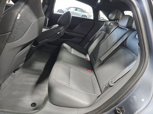 Used 2025 Lucid Air Touring AWD/4WD image 3