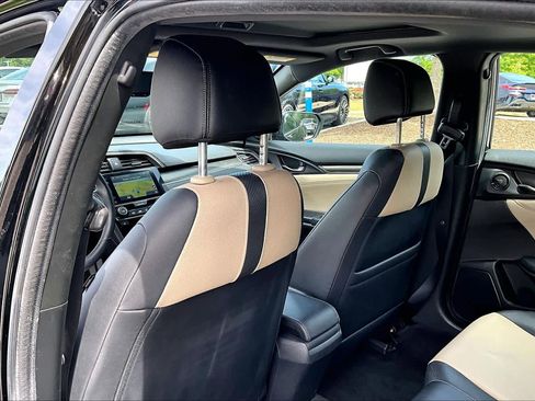 Used 2017 Honda Civic EX-L image 22