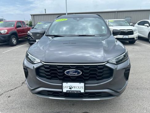 Used 2024 Ford Escape ST-Line w/ Tech Pack #1 AWD/4WD image 2