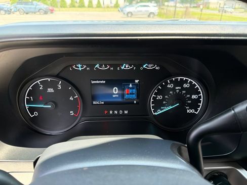 Used 2024 Ford F250 XLT AWD/4WD image 9