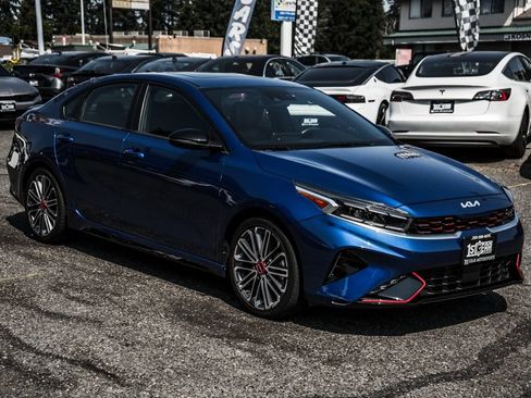 Used 2024 Kia Forte GT w/ GT2 Package FWD image 4