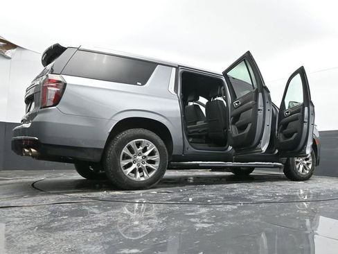 Used 2023 Chevrolet Suburban Premier image 79
