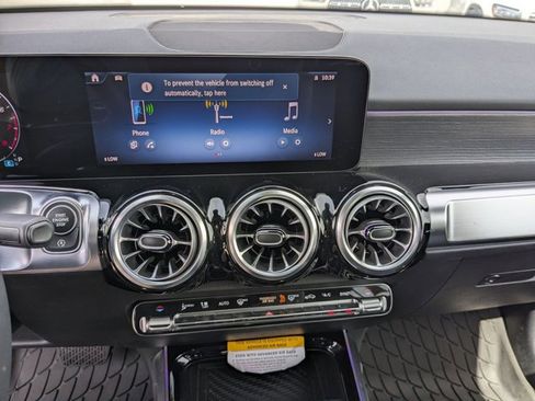 Used 2026 Mercedes-Benz GLB 250 image 13