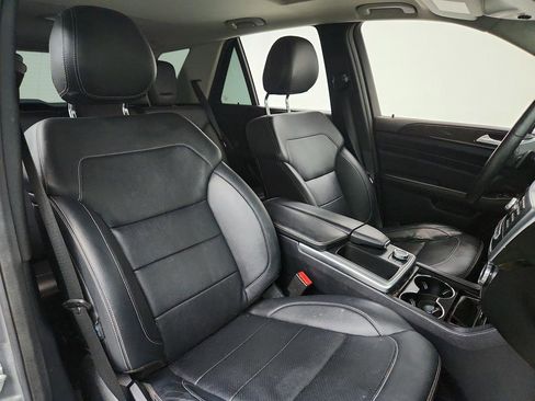 Used 2015 Mercedes-Benz ML 350 4MATIC image 27