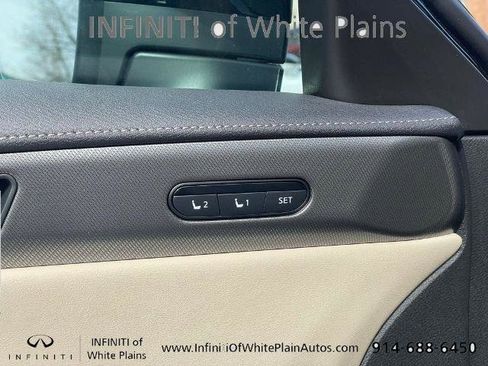 Certified 2025 INFINITI QX60 Luxe w/ Vision Package AWD/4WD image 15