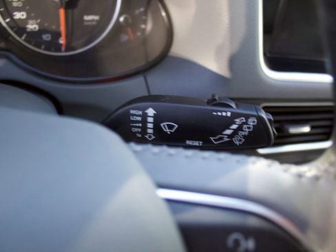 Used 2017 Audi Q5 2.0T Premium Plus w/ Technology Package image 20