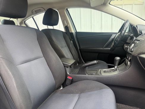 Used 2010 MAZDA MAZDA3 i Touring FWD image 14