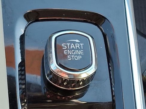 Certified 2023 Volvo XC60 B5 Core w/ Climate Package image 25