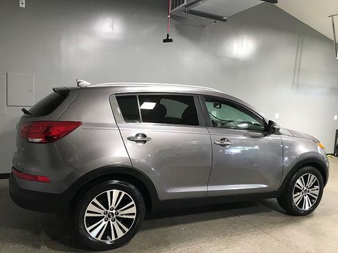 Used 2014 Kia Sportage EX FWD image 3