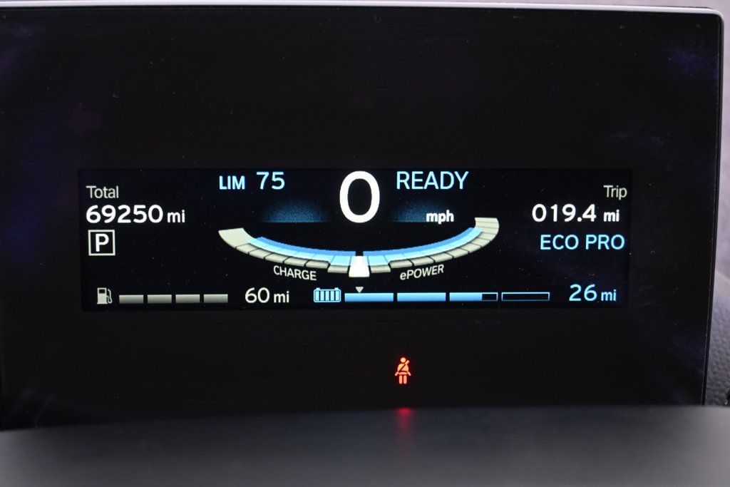 Used 2016 BMW i3 w/ Range Extender RWD image 25
