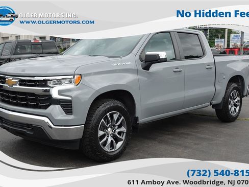 Used 2024 Chevrolet Silverado 1500 LT AWD/4WD image 1