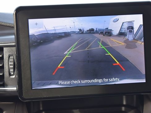 Used 2023 Ford Explorer XLT w/ Equipment Group 202A image 13