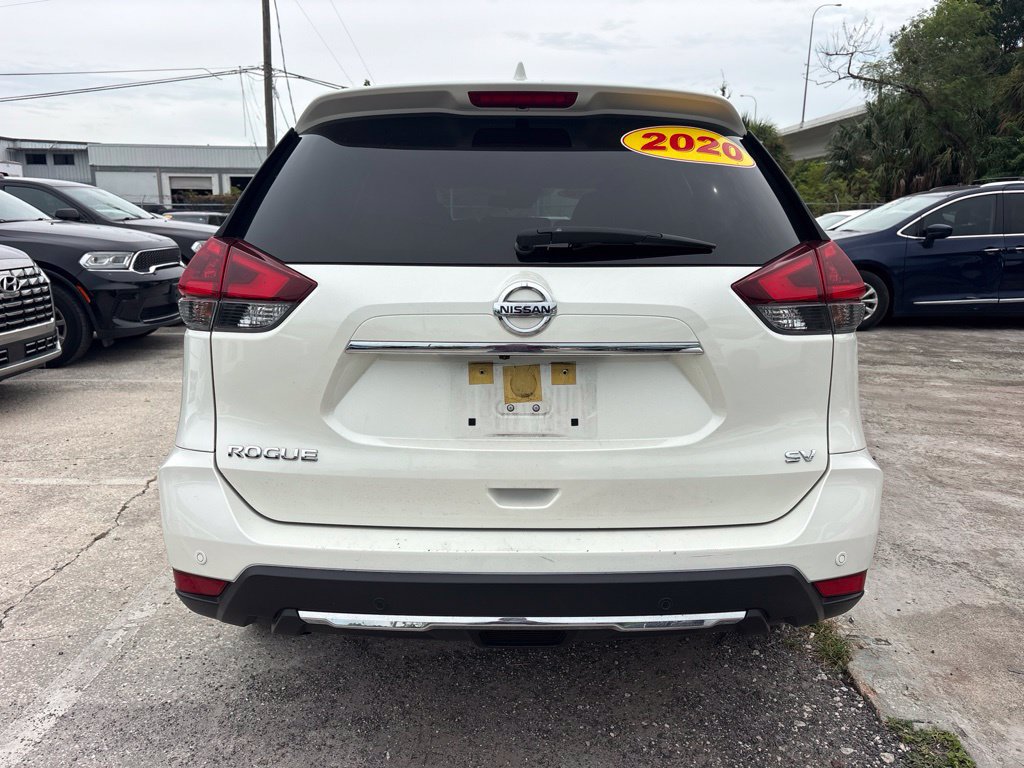 Used 2020 Nissan Rogue SV w/ Premium Package FWD image 4